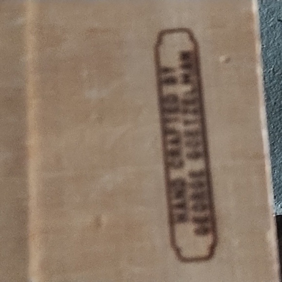 Hand painted anime style on wood slab - Picture 3 of 4